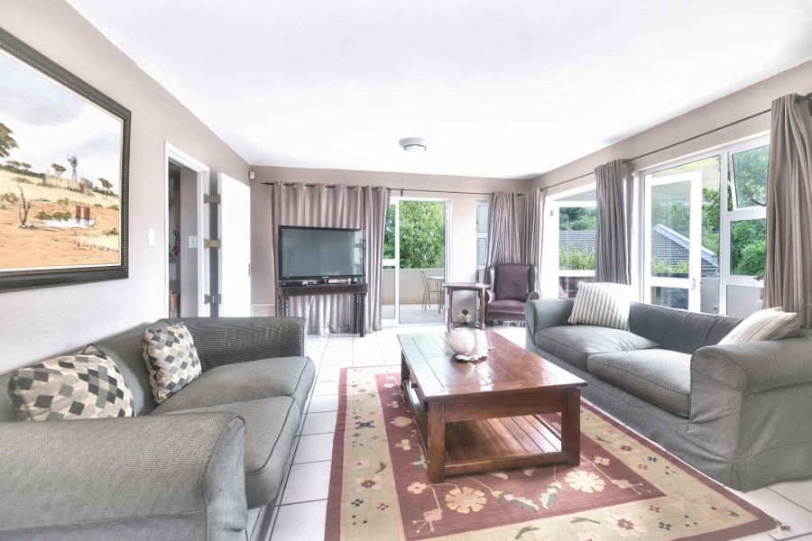 7 Bedroom Property for Sale in Hermanus Heights Western Cape